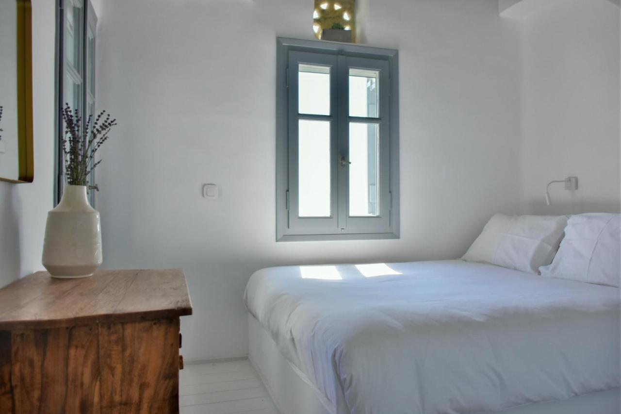 Living Theros Luxury Suites Kardhianí Екстериор снимка
