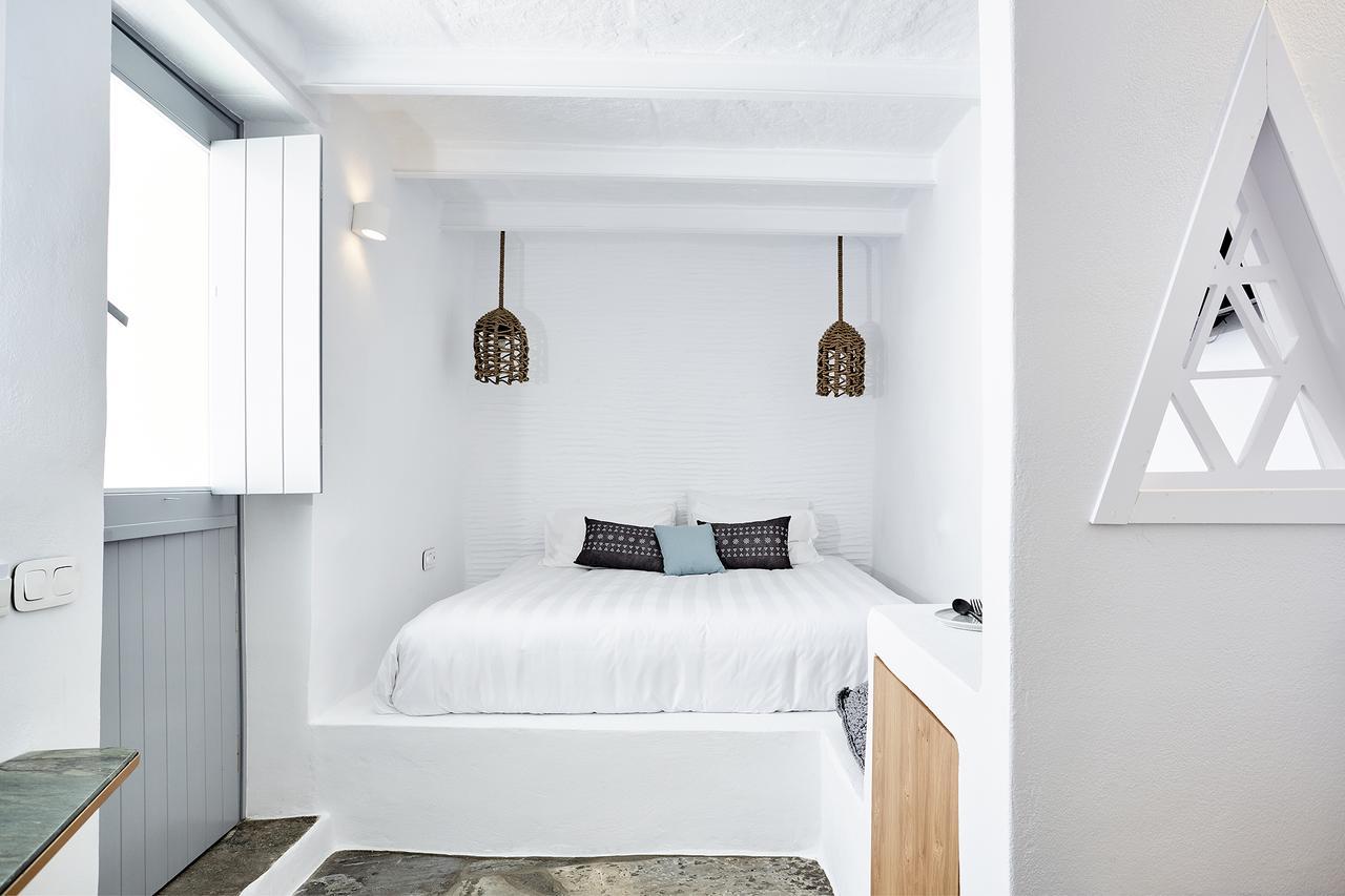Living Theros Luxury Suites Kardhianí Екстериор снимка